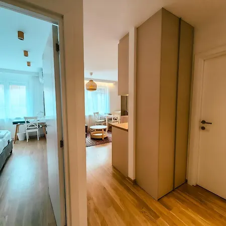 Sweet House Skadar Lux Апартаменты *